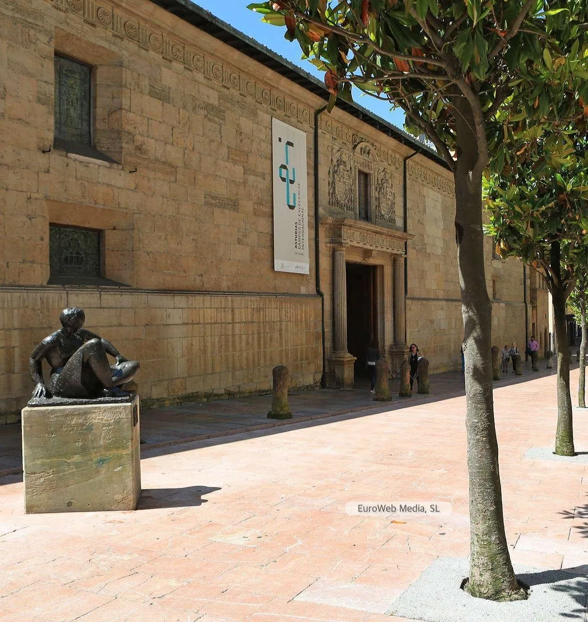 Edificio histórico de la Universidad de Oviedo